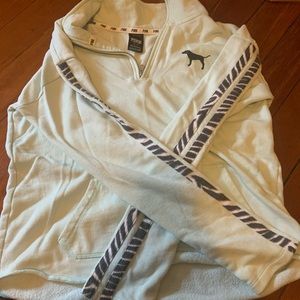 light blue PINK quarter zip. size M